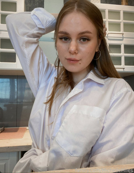 Nacktes geleaktes OnlyFans-Foto von Michellemiles