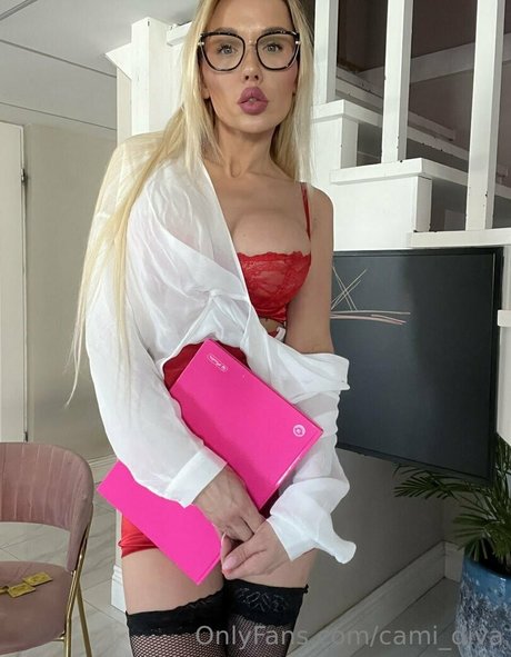 Nacktes geleaktes OnlyFans-Foto von Camidiva