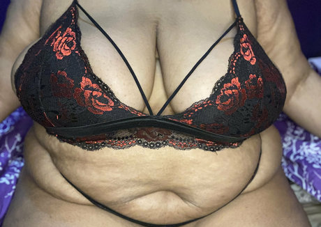 Ebonybbwangelafree