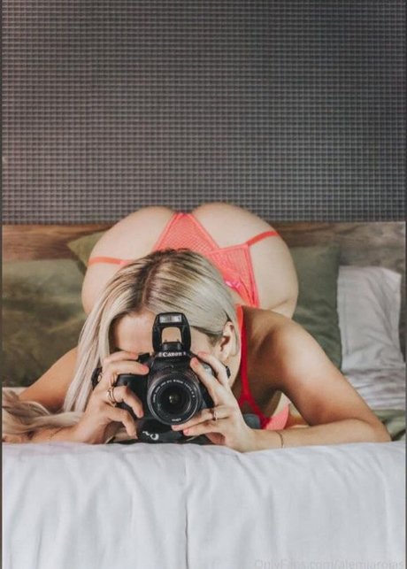 Nacktes geleaktes OnlyFans-Foto von Alemia Rojas