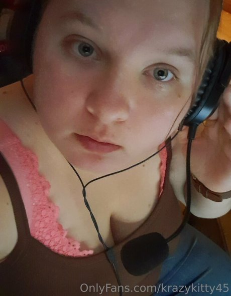 Nacktes geleaktes OnlyFans-Foto von Krazykitty45