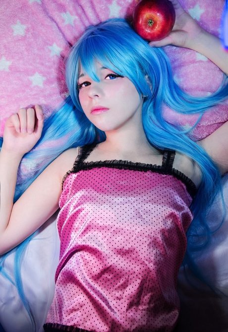 Saya Scarlet