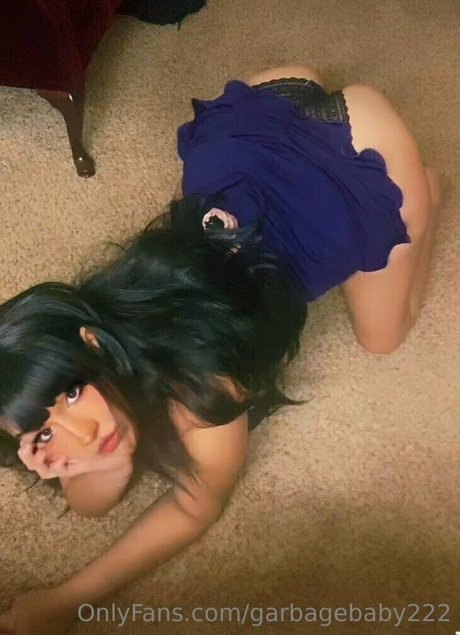 Nacktes geleaktes OnlyFans-Foto von Fluffybabe666