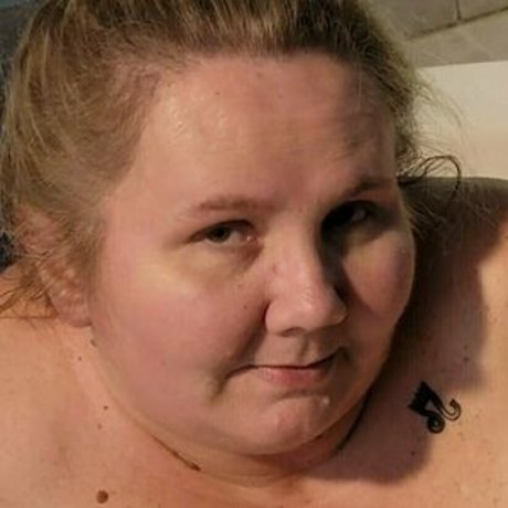 Nacktes geleaktes OnlyFans-Foto von Bustywench