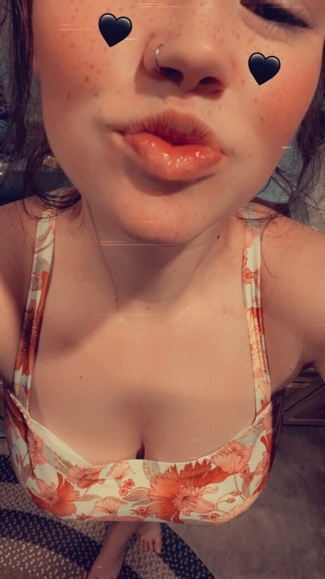 Nacktes geleaktes OnlyFans-Foto von Newbootgoofinn