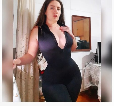 Nacktes geleaktes OnlyFans-Foto von Antonella Greco