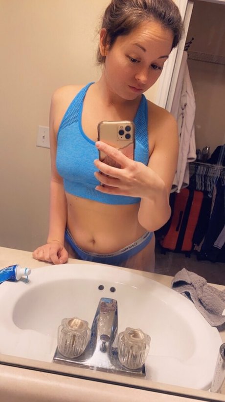 LoadsofLayla