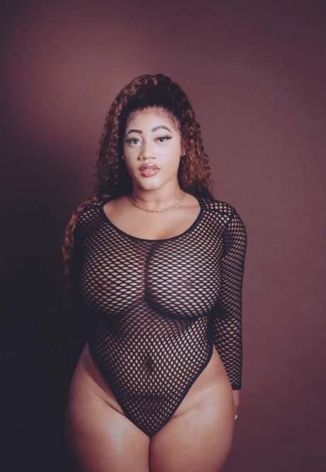 Nacktes geleaktes OnlyFans-Foto von Roxiiee96