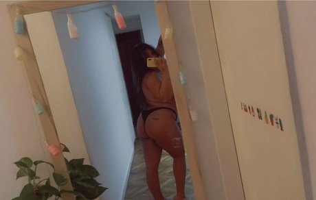 Nacktes geleaktes OnlyFans-Foto von Larita19