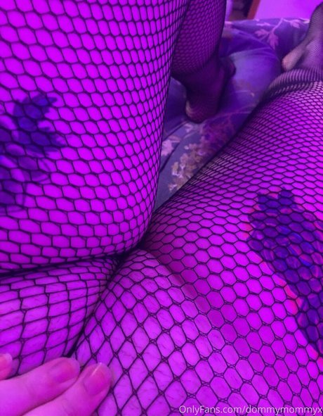 Nacktes geleaktes OnlyFans-Foto von Violetxvixxen