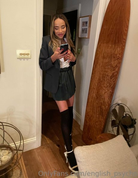 Nacktes geleaktes OnlyFans-Foto von Englishpsycho