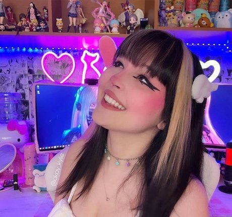 Nacktes geleaktes OnlyFans-Foto von Okaykylie