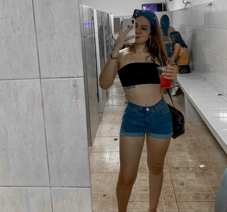 Nacktes geleaktes OnlyFans-Foto von Karol Oliveira