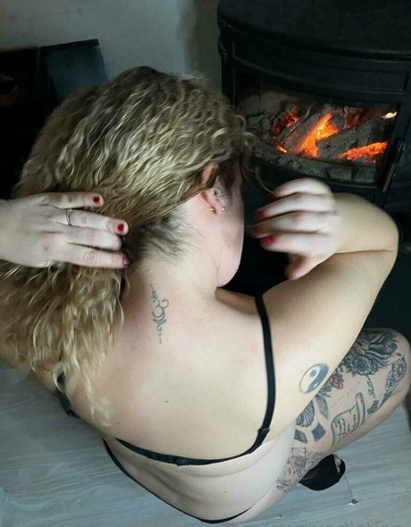 Curvyadiction