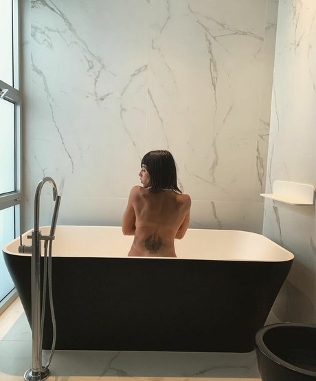 Nacktes geleaktes OnlyFans-Foto von Adva Lachiany