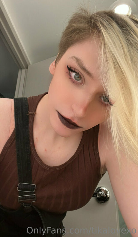 Nacktes geleaktes OnlyFans-Foto von Tikalovexo