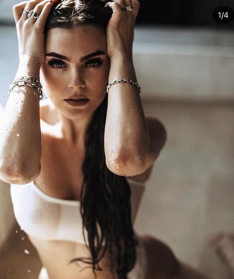 Sonya Tayurskaya