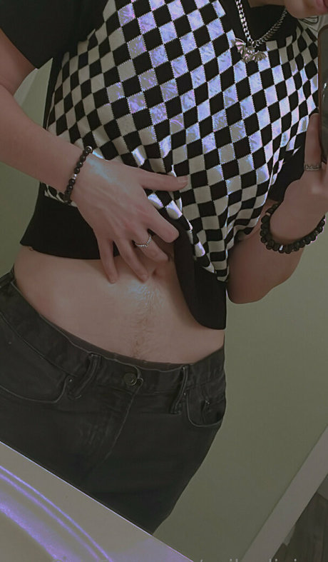 Nacktes geleaktes OnlyFans-Foto von Evilreligion