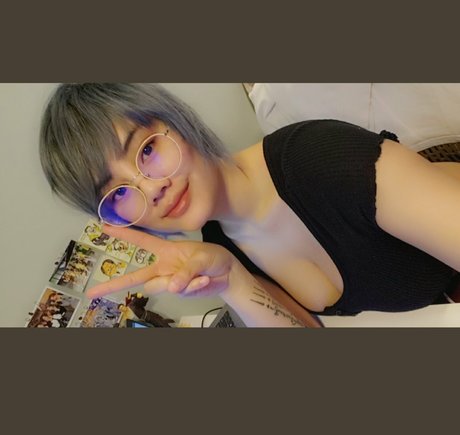 Nacktes geleaktes OnlyFans-Foto von Marine