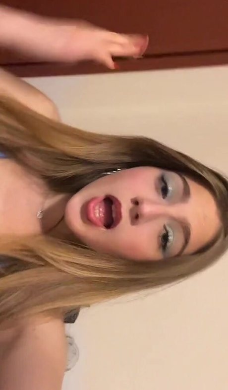 Nacktes geleaktes OnlyFans-Foto von Francesca Salerno