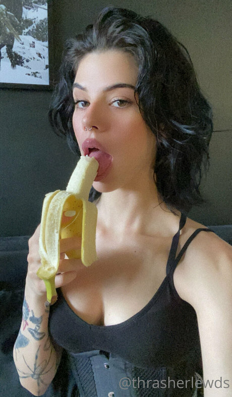 Nacktes geleaktes OnlyFans-Foto von Thrasherlewds