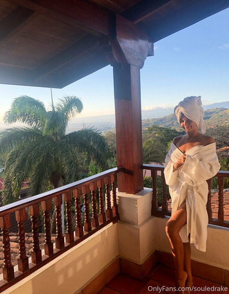 Nacktes geleaktes OnlyFans-Foto von Souledrake