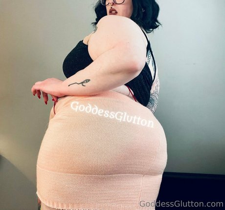 Nacktes geleaktes OnlyFans-Foto von Mommyglutton