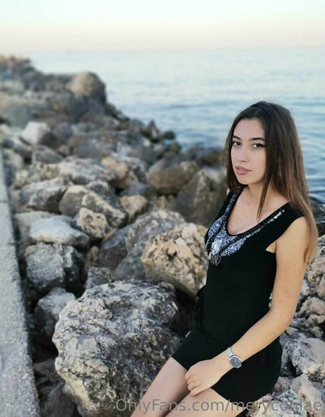 Nacktes geleaktes OnlyFans-Foto von Meryconlae