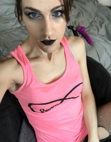 Nacktes geleaktes OnlyFans-Foto von Spicy Kendra