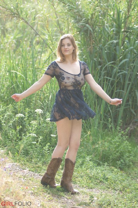 Lottii Rose