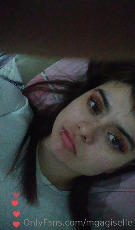 Nacktes geleaktes OnlyFans-Foto von Mgagiselle