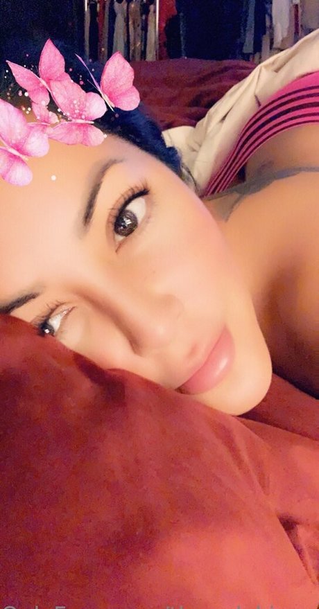 Theonlykiaramiaxxx