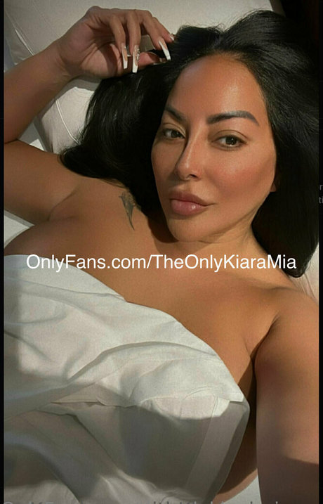 Theonlykiaramiaxxx