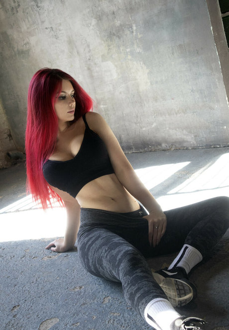 Nacktes geleaktes OnlyFans-Foto von Angie Strelnikova