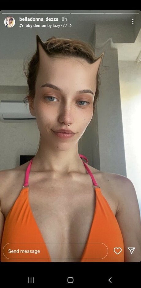 Nacktes geleaktes OnlyFans-Foto von Whitewidow