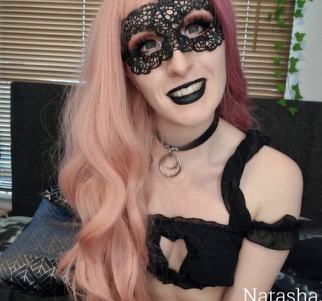 Nacktes geleaktes OnlyFans-Foto von Natasha Rose