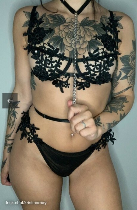 Nacktes geleaktes OnlyFans-Foto von Kristina May