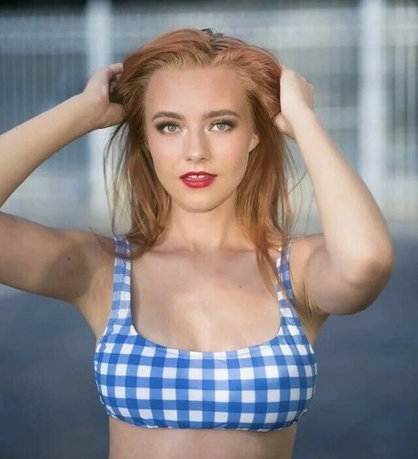 Nacktes geleaktes OnlyFans-Foto von Halcybella
