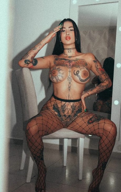 Nacktes geleaktes OnlyFans-Foto von Julietta Gibson