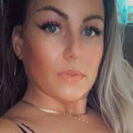 Nacktes geleaktes OnlyFans-Foto von Firstmilfmate