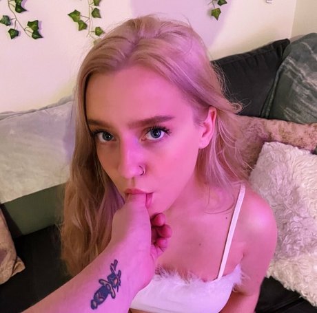 Nacktes geleaktes OnlyFans-Foto von Bozoe2