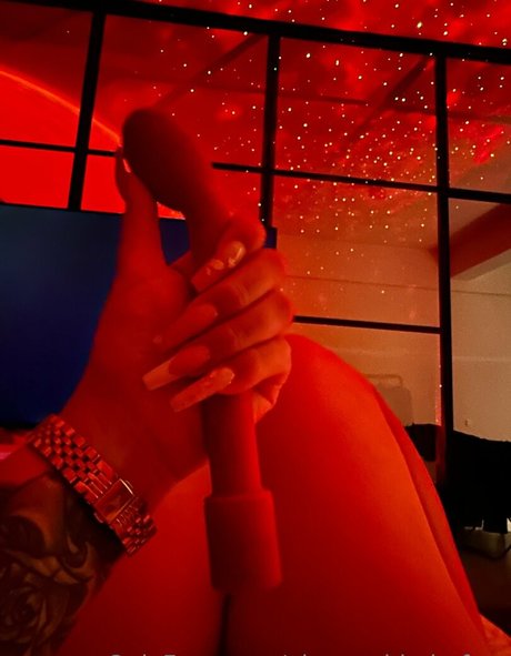 Nacktes geleaktes OnlyFans-Foto von Aiyannahbabefree