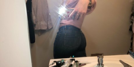 Nacktes geleaktes OnlyFans-Foto von Bassbabyfree