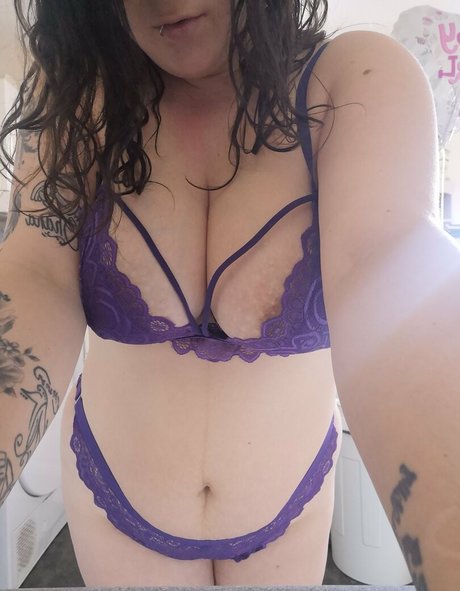 Pregnantgothmama