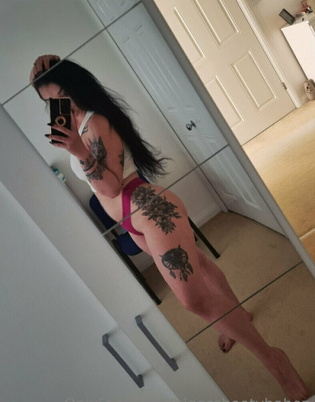 Bigassbootybabez