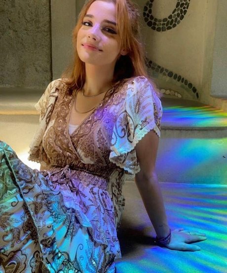 Nacktes geleaktes OnlyFans-Foto von Corrina Rhys