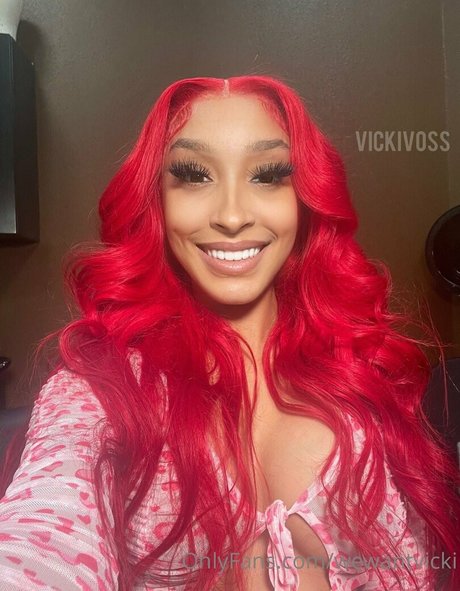 Nacktes geleaktes OnlyFans-Foto von Wewantvicki