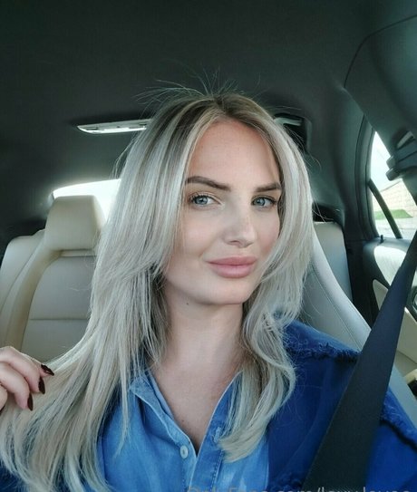 Nacktes geleaktes OnlyFans-Foto von Lexylovee