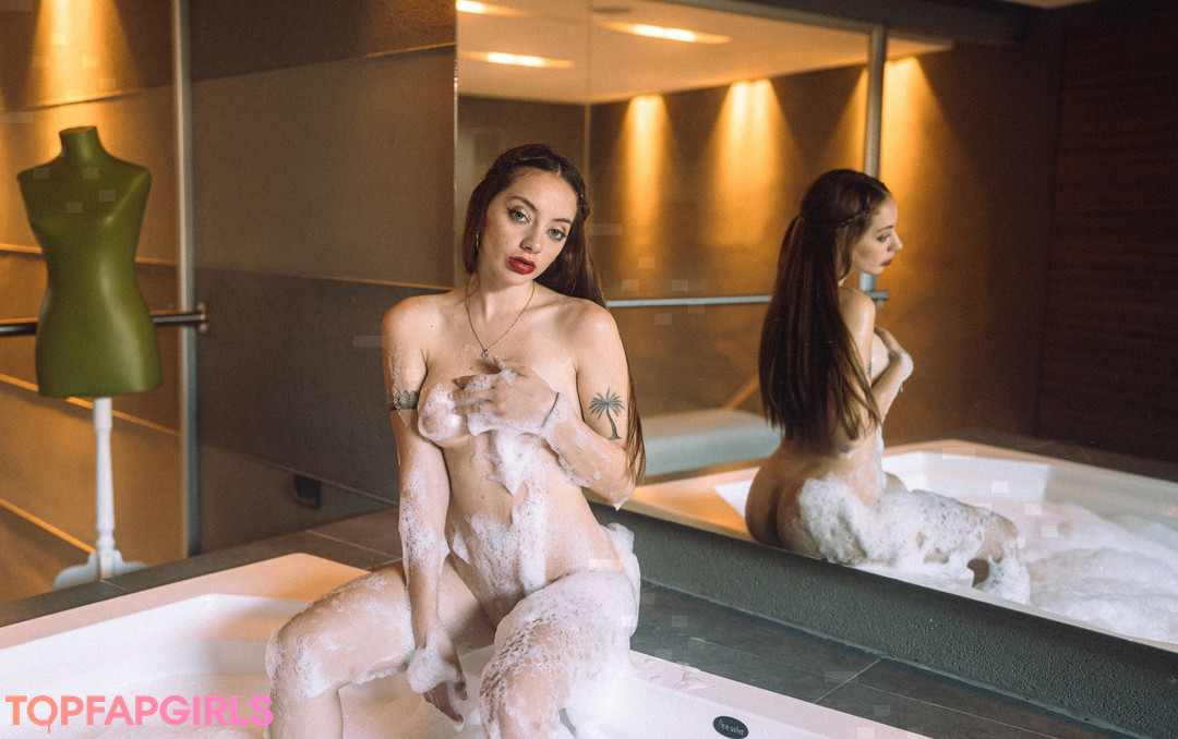 Nacktes geleaktes OnlyFans-Foto von Thepeachapp #1124