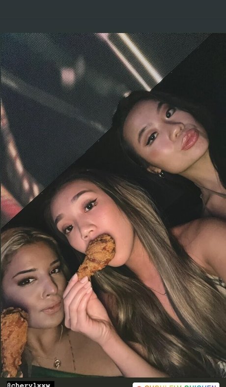 Nacktes geleaktes OnlyFans-Foto von Cheryl Xiao